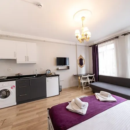 Frame Galata Apartment