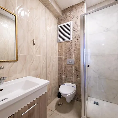 Frame Galata Appartement *